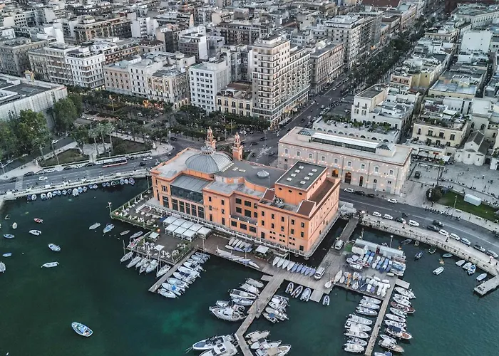 - Centro * バーリ